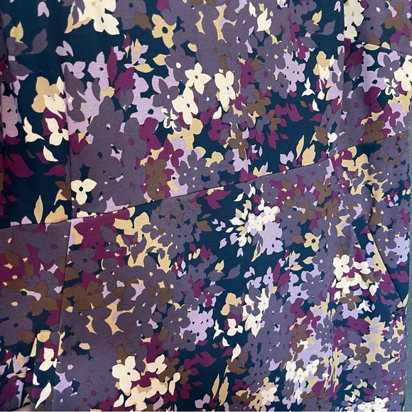 Lands’ End Ponte Shift Dress - Picture 7 of 7